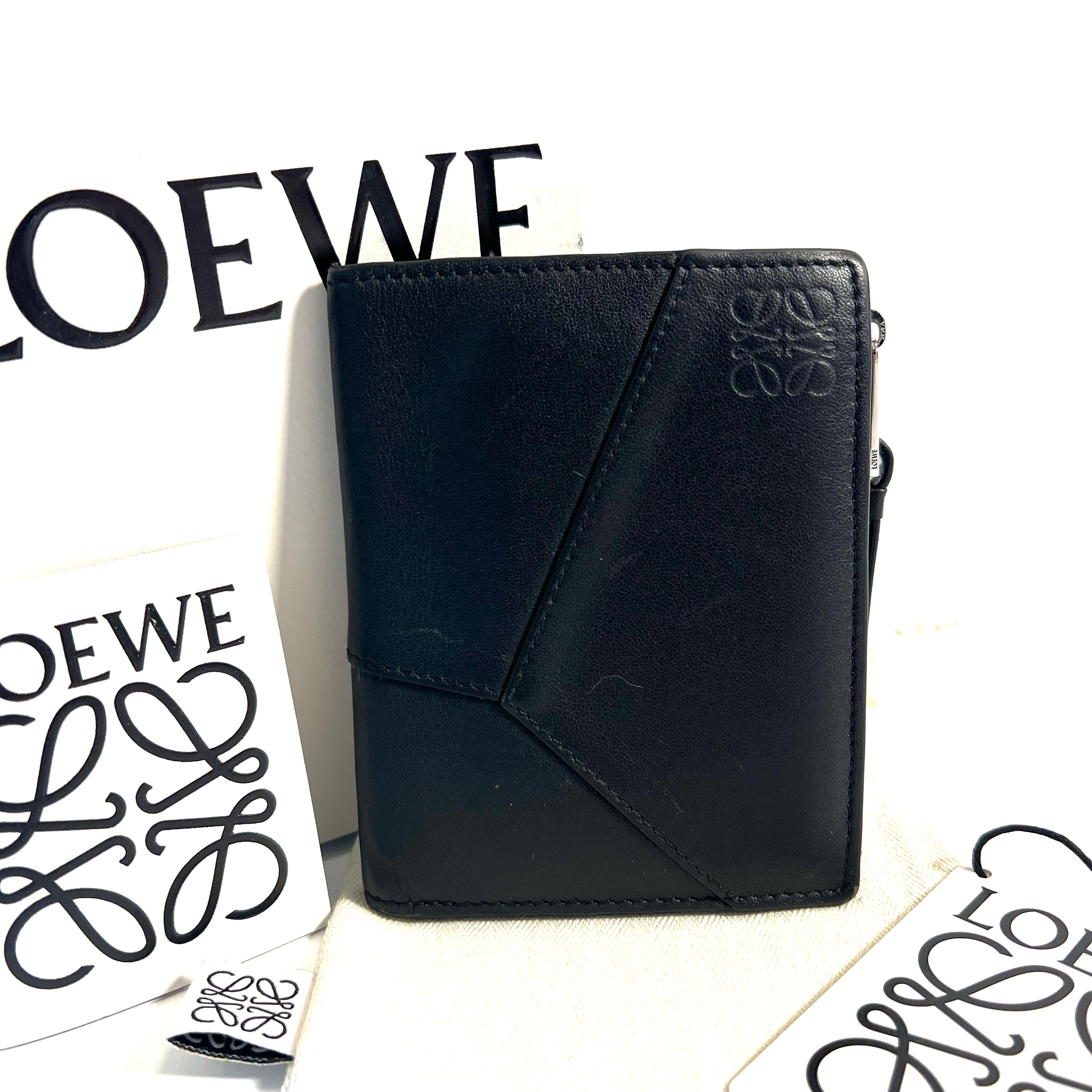 LOEWE ロエベ　パズル　折り財布　二つ折り　オールブラック