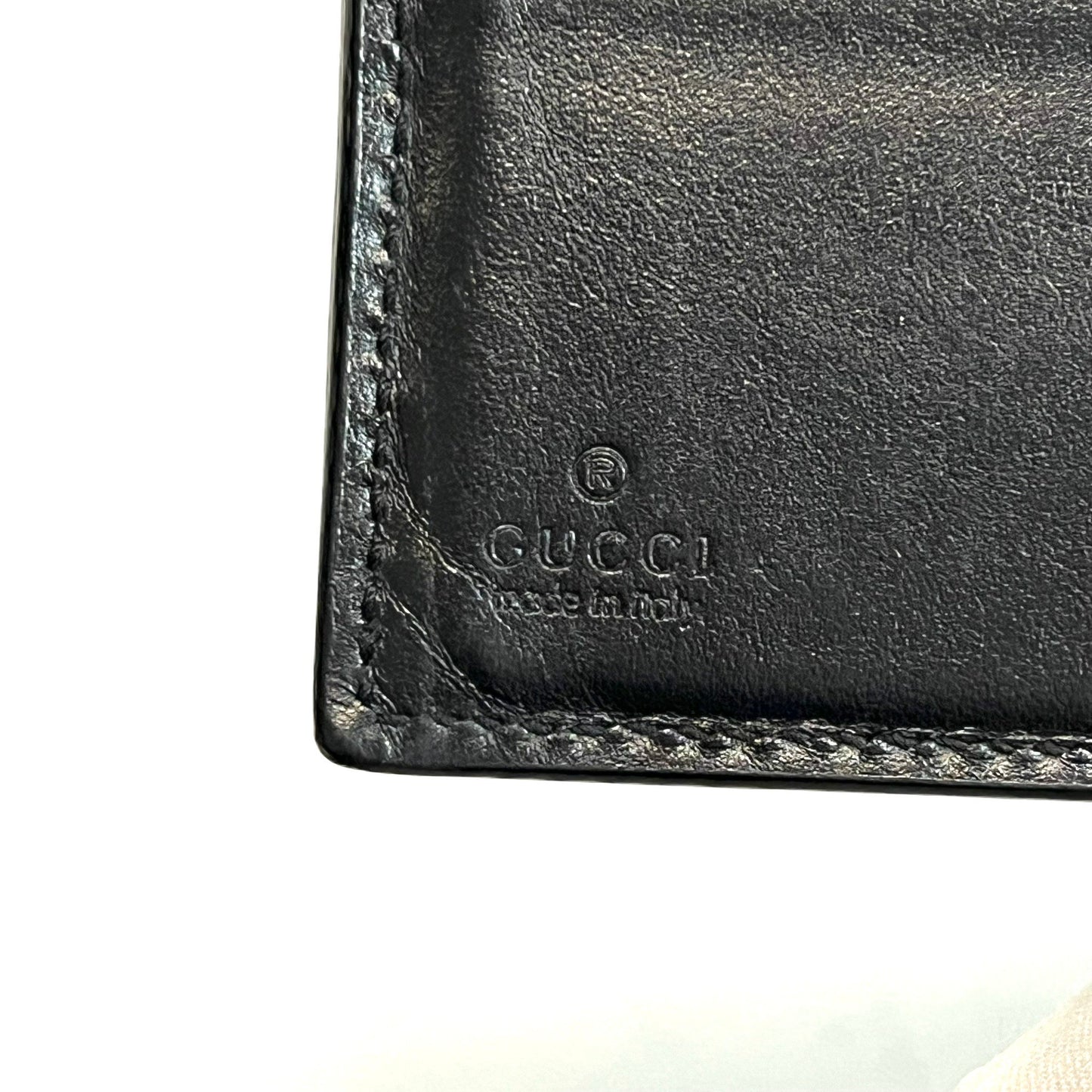 GUCCI グッチ GGエンボス 二つ折り財布 コインウォレット